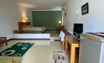 Cherry Green Hotel