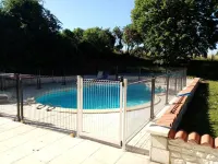 Les Ormes de Belluire Hotels in Pons