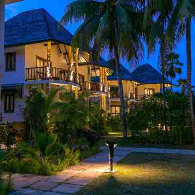 Les Lauriers Eco Hotel Hotel Exterior