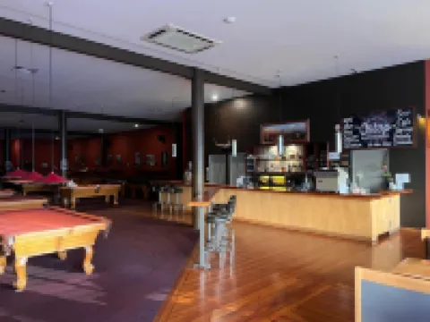 ออนท็อป อพาร์ทเม้นท์ & โฮสเทลแบ็คแพ็คเกอร์ โรงแรมในดันเนดิน