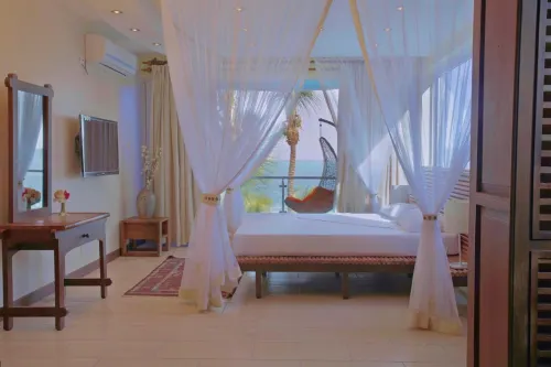 Cowrie Shell Beach Apartments Official - Bãi đậu xe