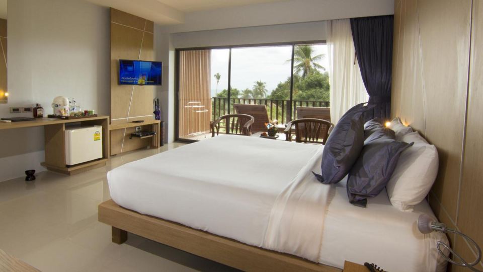 Chaweng Cove Beach Resort
