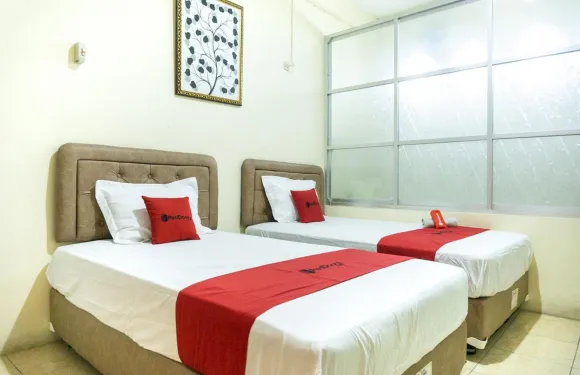 紅多茲酒店-H.哈桑阿羅伯斯曼機場