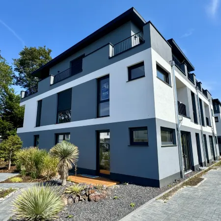 THE WOS Apartments