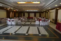 Sobti Continental Hotel Hotels in Udham Singh Nagar