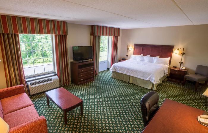 Hampton Inn & Suites Berkshires-Lenox