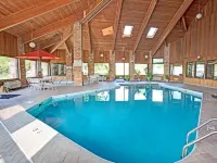 Baymont by Wyndham Monroe - Pools