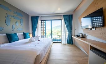 Golden Paradise Hotel