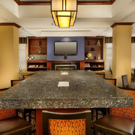 Holiday Inn Express & Suites CHAMBERSBURG by IHG