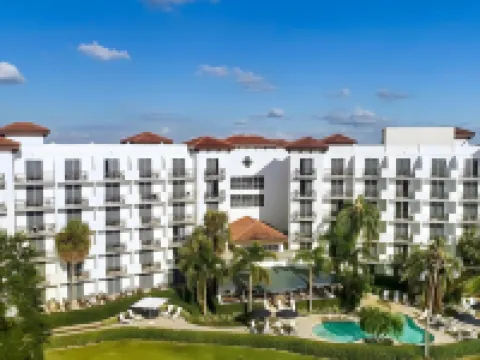 Inn at Pelican Bay Hotels in Collier County