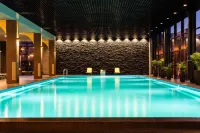 Garden Hotel & Spa