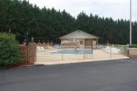 Bryson Inn - Pool