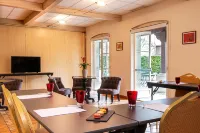 Hôtel le Donjon - Cœur de La Cité Médiévale - Boutique