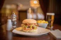 Kee's Hotel - breakfast