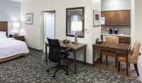 Homewood Suites by Hilton Houston Stafford Sugar Land Hotel dekat AMF Stafford Lanes