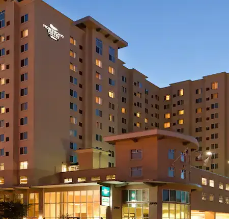 Homewood Suites by Hilton Houston Near the Galleria Отели рядом с достопримечательностью «Водяная стена»