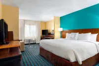 Fairfield Inn & Suites Lima - parking