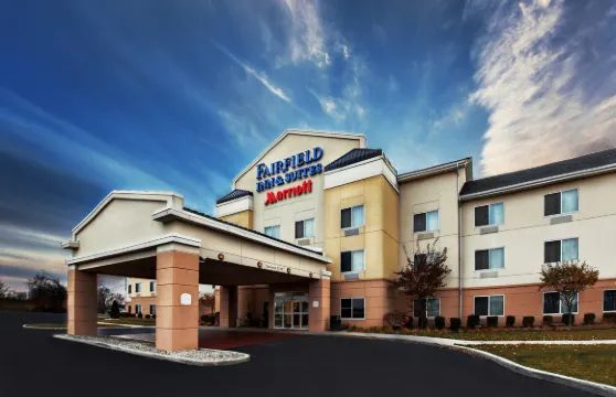 萬楓託萊多北套房酒店