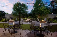 Courtyard Concord Hotel di Epsom