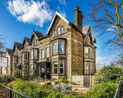 Fountains Guest House - Harrogate Stays Hotels in Harrogate