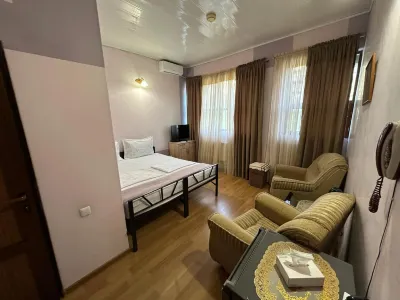 ALEM Hotel Hotels near Ռուբեն Սևակի թանգարան