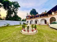 La Pahi Palace- Banquet and Resort โรงแรมใน