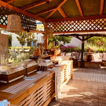 Sunny Garden Aparthotel