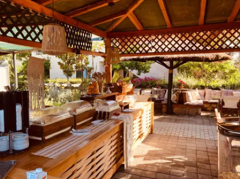 Sunny Garden Aparthotel