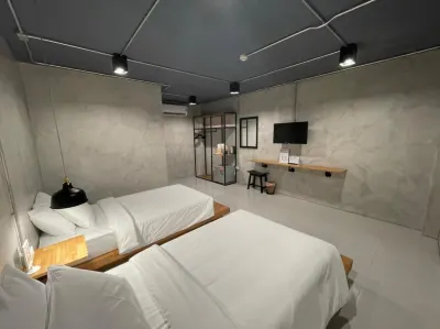 Loft Space Hotel Hotell i Pak Nam