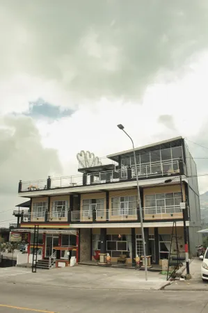 Tree Love Temanggung Hotel Отели в г. Temanggung Regency