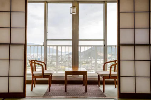 Tsuruga Tunnel Onsen Kitaguni Grand Hotel - 3-Star