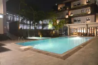 Grand Cordela Hotel As Putra Kuningan - Uima-altaat