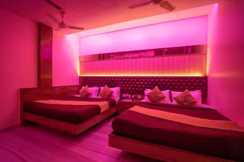 Hotel Royce Executive Near US Consulate, Bandra Kurla Complex - Ramah Hewan Peliharaan