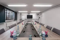 Hotel at Conference Aston - parking
