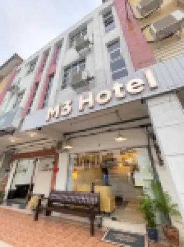 M Three Hotel by SECOMS Hotel di Seri Manjung