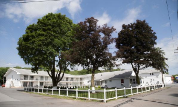 Lake George Residence LLC