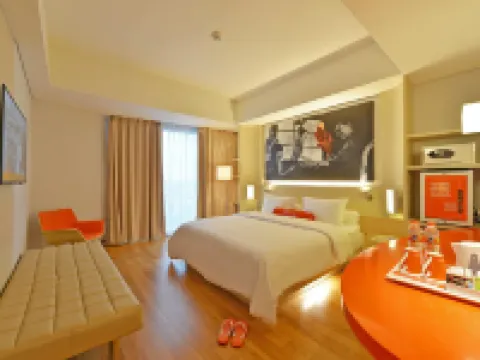 Harris Hotel & Conventions Solo Hotels in Surakarta