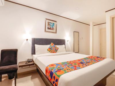 Fabhotel Park Inn