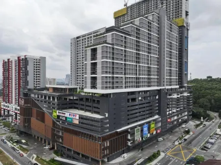 168 Park Suites, KL by Homebrickz Отели рядом с достопримечательностью «Kanching Rainforest Waterfall»