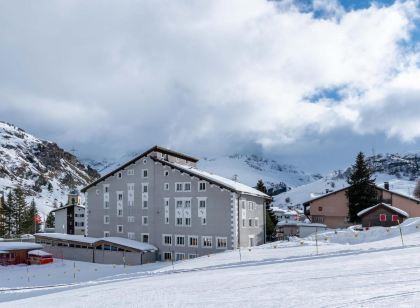 Hotel Grischuna