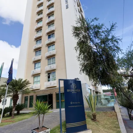 BH Jaraguá Hotel Отели рядом с достопримечательностью «Стадион «Миран»»