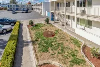 Motel 6 Beaverton, or - 2 Sao