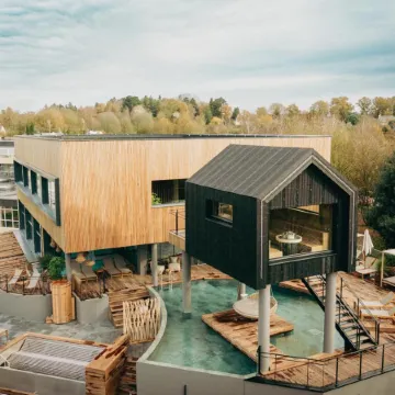 Best Western Plus le Roi Arthur Hotel et Spa Отели в г. Плоэрмель