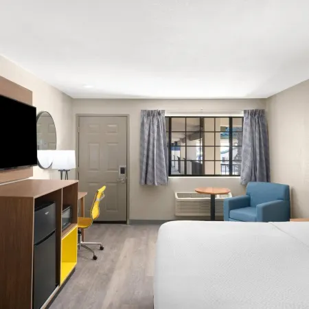 Days Inn by Wyndham Safford, AZ