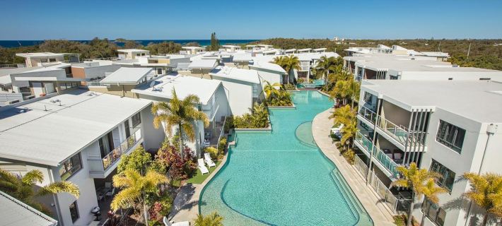 Sand Dunes Resort Hotele w: Coolum Beach