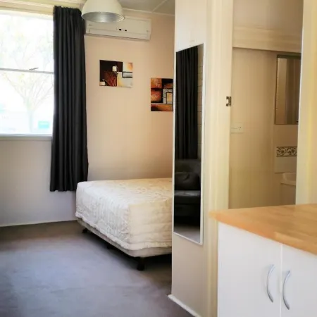 Lake Bolac Motel