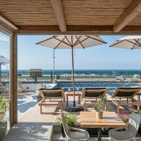 Calla Luxury Seafront Suites