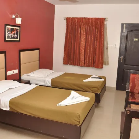 Sri ArulMuthu Residency