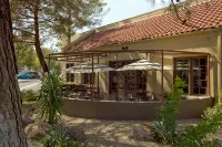 Embassy Suites by Hilton Phoenix Tempe
