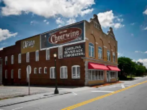 Courtyard Salisbury Hotels in Salisbury
